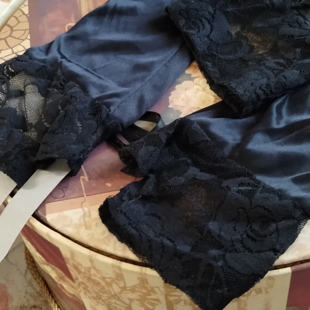 Gloves